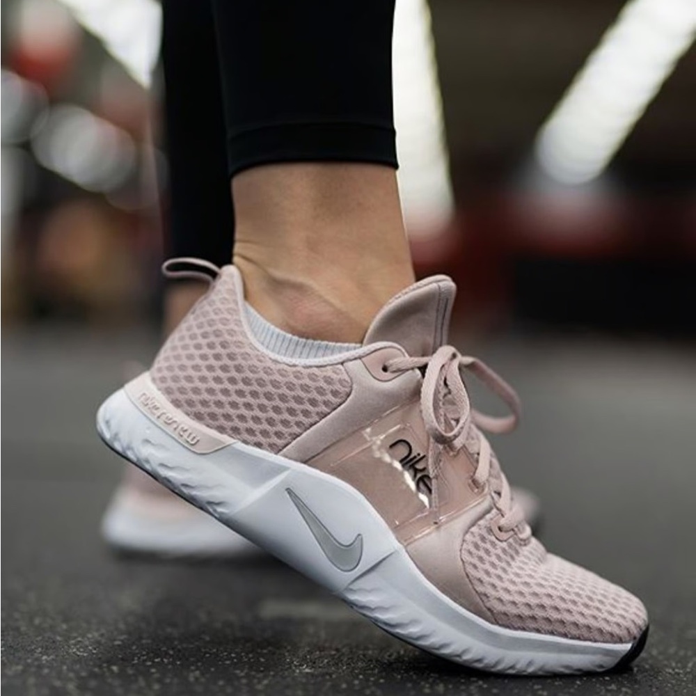 Nike Shoes Renew In-Season TR 10